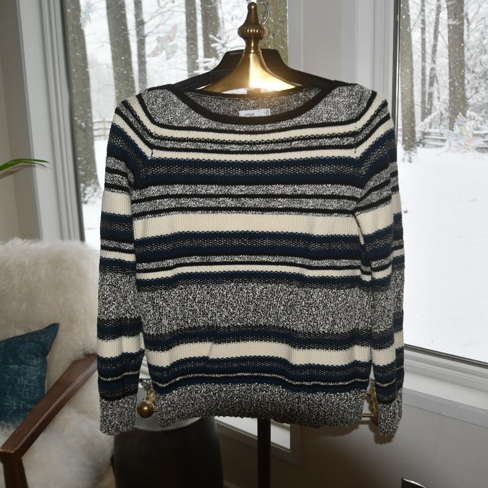 Striped Vince sweater - NEVER WORN! Excellent condition!